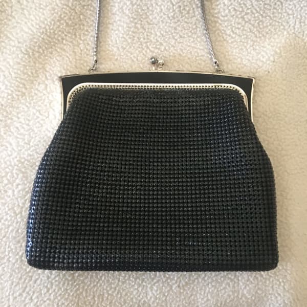 Black discount glomesh bag