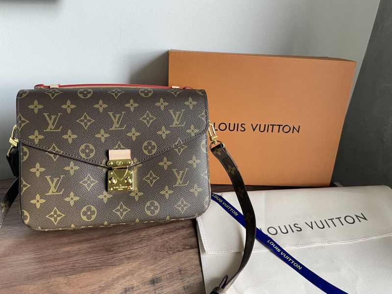 Buy Authentic Louis Vuitton Monogram Canvas Pochette Metis Cross Body Bag  Handbag Article: M40780 at