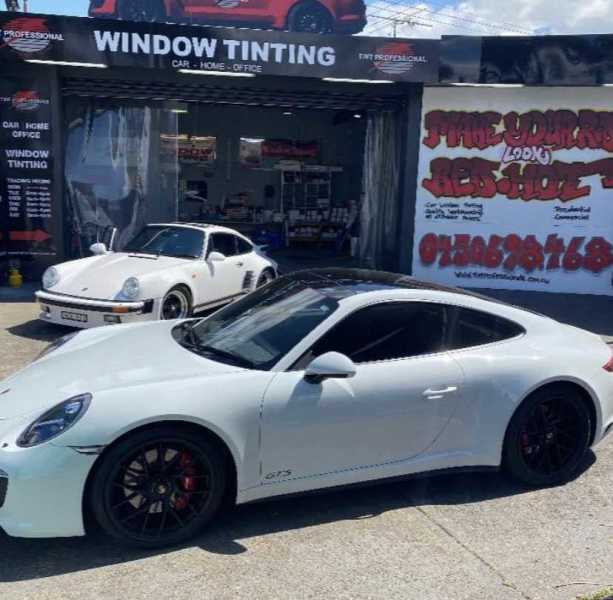 Window tinting62936655053315113