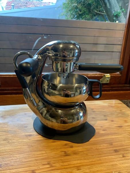 Little Guy coffee machine (RRP $1000+)630204429131551115