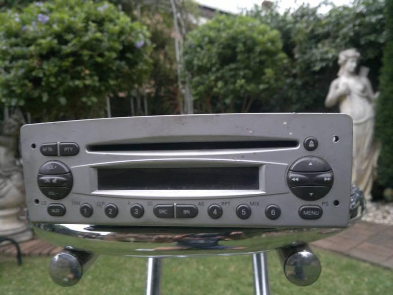 ALFA ROMEO 156 JTS ORIGINAL CD RADIO,FIT GTV&SPIDER-IN GOOD COND. | Other  Parts & Accessories | Gumtree Australia Blacktown Area - Doonside |  1016751844