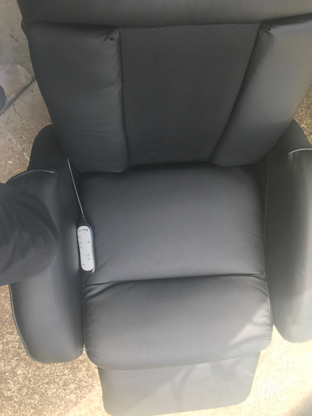 Reclining Massage Chair - Aldi Faux62863375988609113