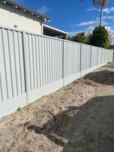 Fencing and Gate Specialists62863396320899118