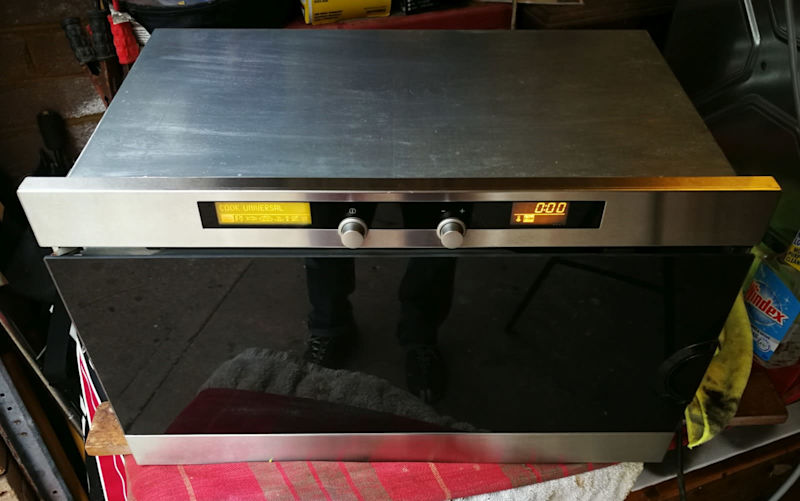 MIELE STEAM OVEN DG2661 IN VERY GOOD CONDITION63021282865666111
