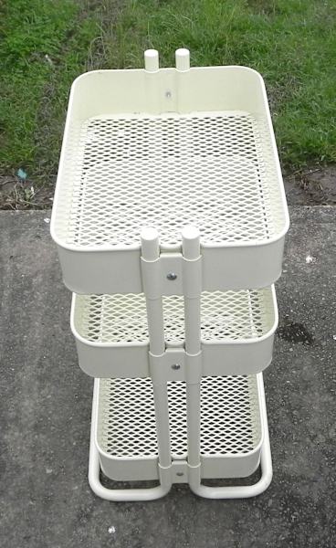 Solid Metal Adjustable 3 Shelves Stand62863380833411112