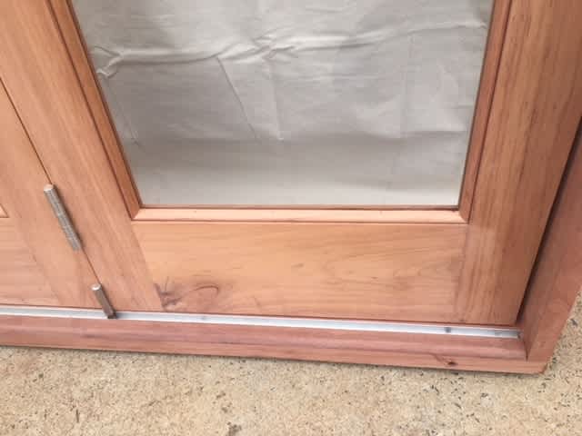 Solid Timber Cedar bi-fold doors63007782443906112