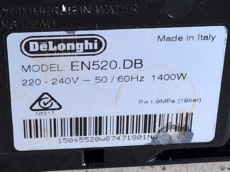 Nespresso Delonghi coffee machine for parts only.  machine has stopped63443984545665111