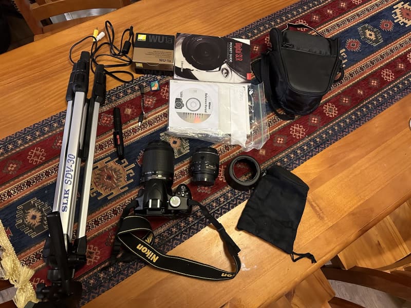 d 3200