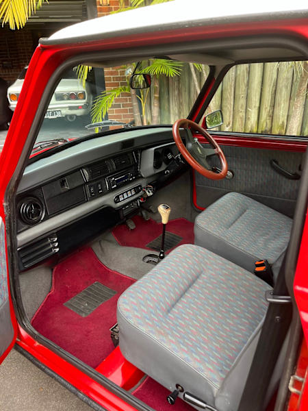 Morris mini62934698363138112