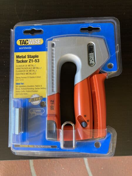 Metal staple630084802809631110