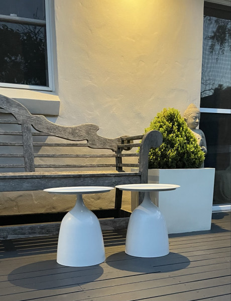 Pair of Stunning indoor / outdoor side table 628634089986571113