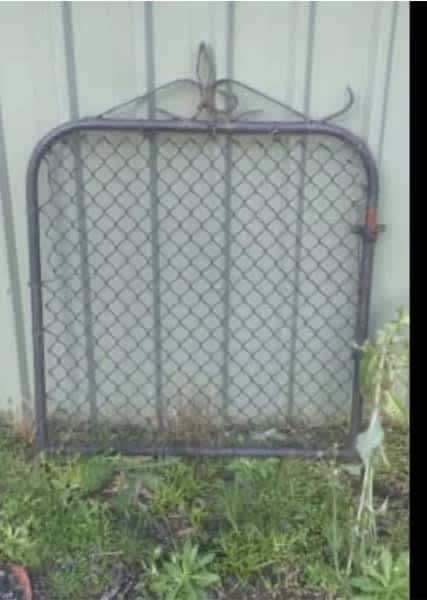 87x90cm Rustic Vintage Front Side Garden Gate Cyclone Chainlink Mesh63010589633795111
