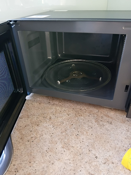 Westinghouse Microwave Oven63017318232451112