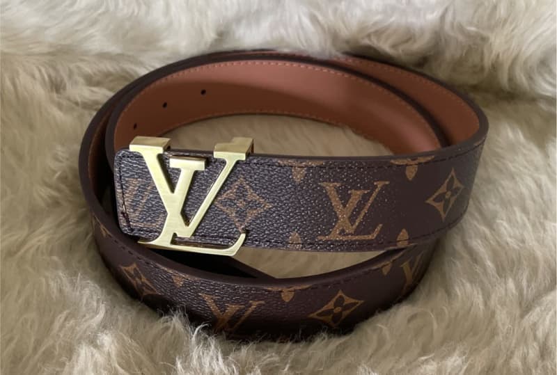 Louis Vuitton LV Circle 35mm Reversible Belt Black + Cowhide. Size 95 cm