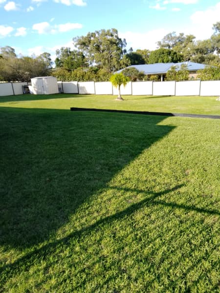 LAWN MOWING SERVICE 62863843740163113