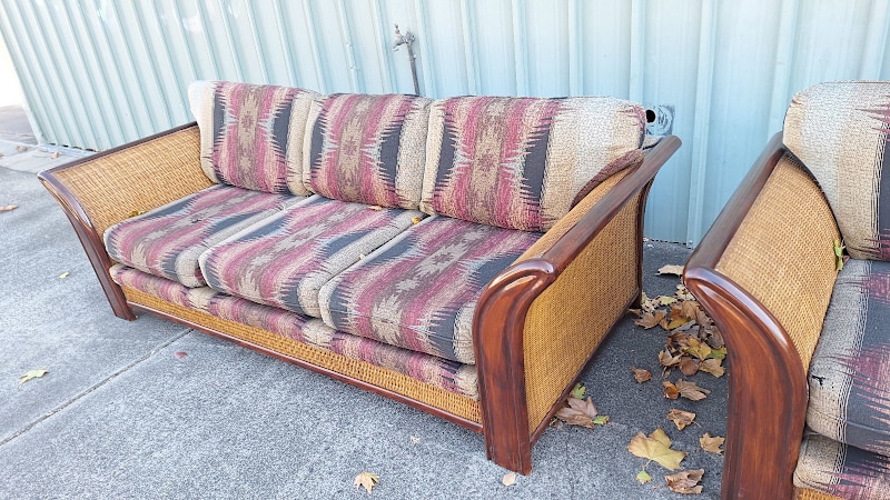 COMFY 6 SEATER CANE FRAMED LOUNGE62863380589443113