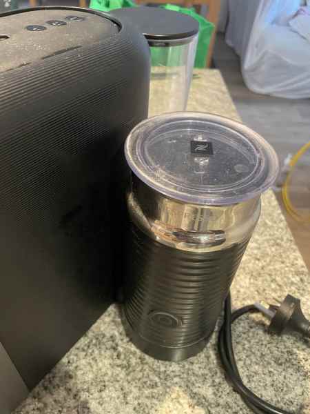 Nespresso Coffee Machine63012914923138113