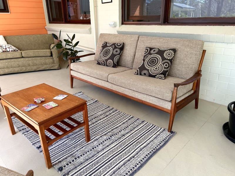 mid century lounge suite