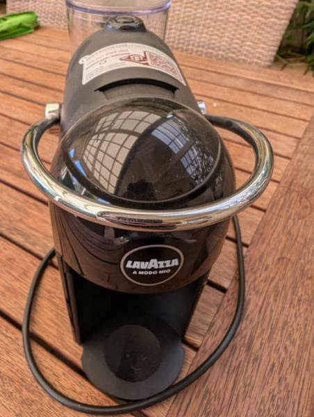 Nespresso Lavazzo pod machine, virtuo type pods. No milk frother63017318971906112