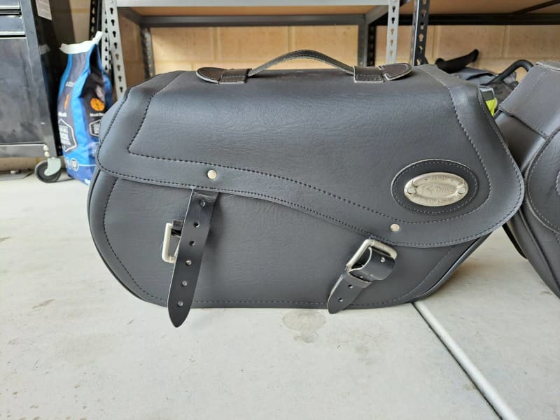 k drive saddlebags