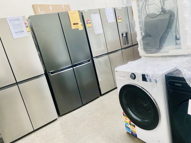 PREMIUM LG FRIDGES BOTTOM MOUNT-SIDE/SIDE-FRENCH DOORS-SPECIAL DEALS63015177458435114