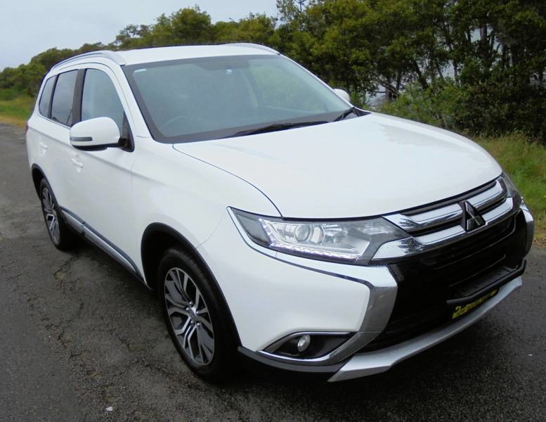 MITSUBISHI OUTLANDER LS (4x4) AUTOMATIC 4D WAGON-2017- 7 SEATER629356866790421112