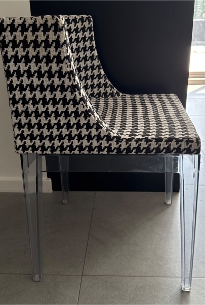 Houndstooth display chair62863412224129114