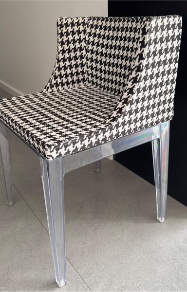 Houndstooth display chair62863412224129113