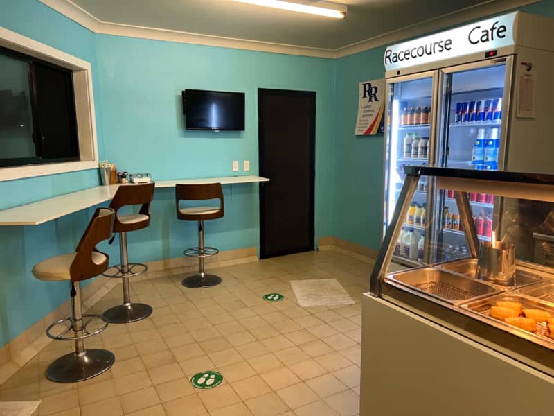 Cafe/Takeaway for sale63438166444418113