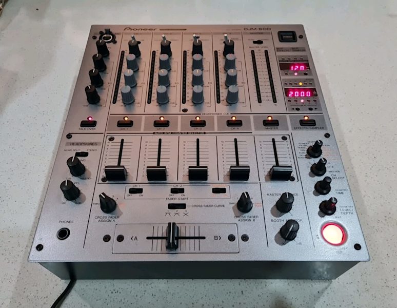 します Pioneer DJM600 quWmQm89167676981 カテゴリー