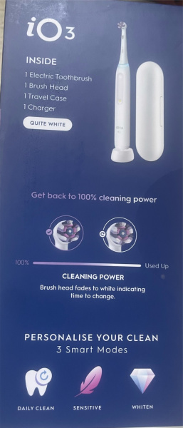 Oral B iO Series 3 White Electric Toothbrush - BRAND NEW IN BOX63021729656449112