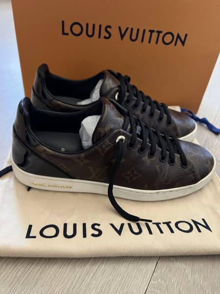 Shop Louis Vuitton MONOGRAM Lv Driver Mocassin (1AAF38, 1AAF46