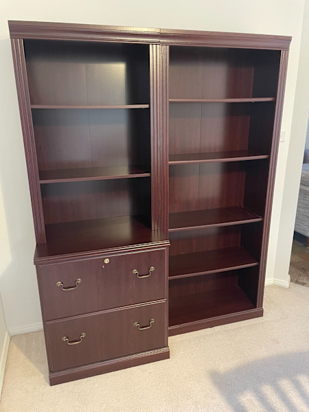 Bookshelf with 2 lockable drawers62864722722947113