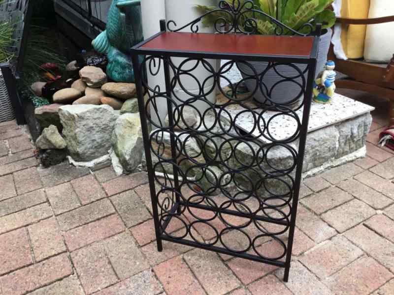 Wine rack62863384463745111