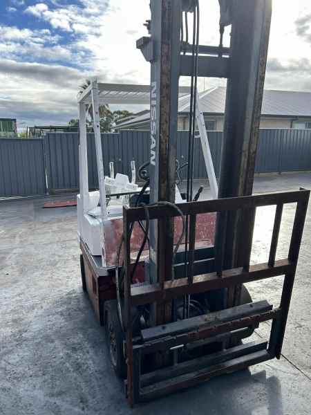Nissan forklift62937621818882112