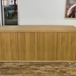 Cambridge 4 Door Buffet62863409369217111