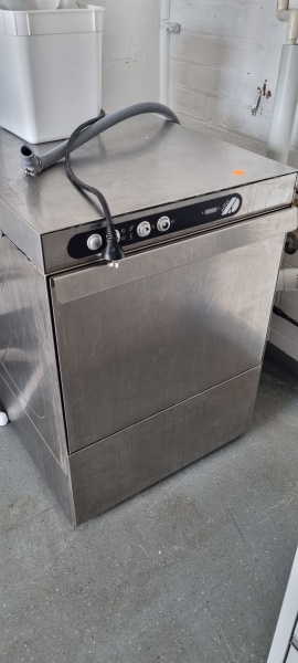 Commercial Cafe Dishwasher Adler Brand63443087832449110