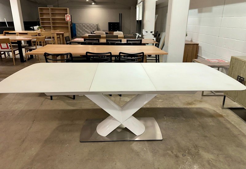 Glass Extension Table62863372459011111