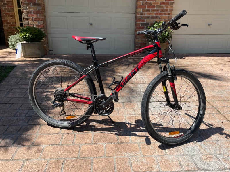 giant boulder atx mountain bike