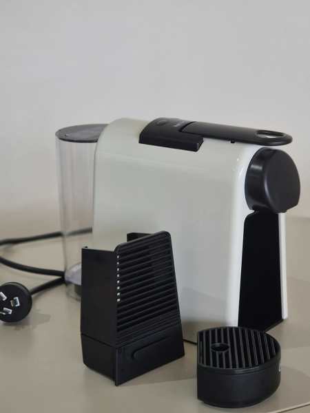 Nespresso coffee machines/ Essenza Mini Capsule Coffee Machine White63470140282497113