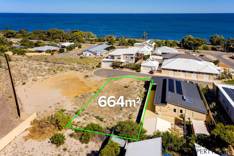 Quiet and Elite Location for your Dream Coastal Home!62995717309442114