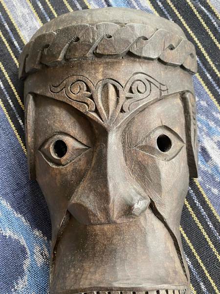 Mask Unknown Origin 628634104775701120