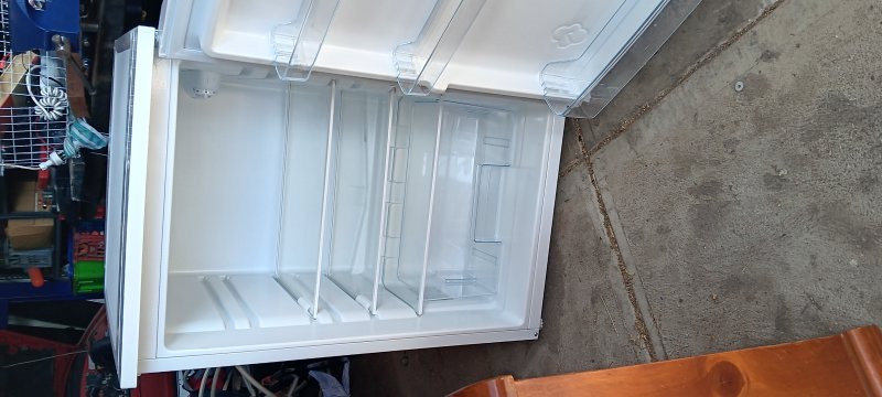 CHIQ Fridge 126lt 63018175601153113