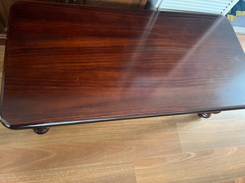 Beautiful coffee table 629296692485141124