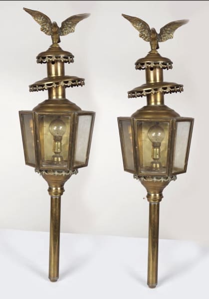 Antique brass on sale carriage lamps