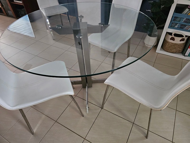 round glass top dining table62863411063681112