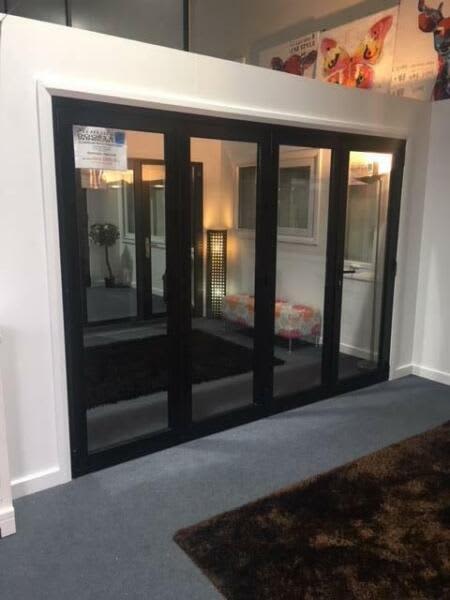 2950x2100-Aluminium Stacking Bi Fold Door-Black or White630044935580171111
