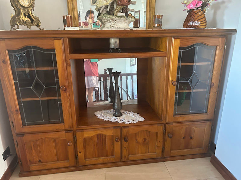 Solid timber stained tv unit 62863385146754111