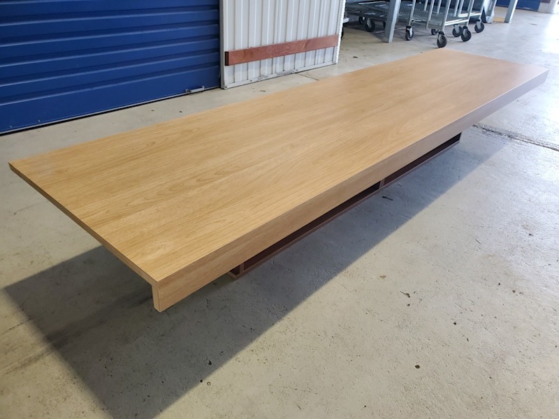 Brand new Study / Computer bench.62863376456322112