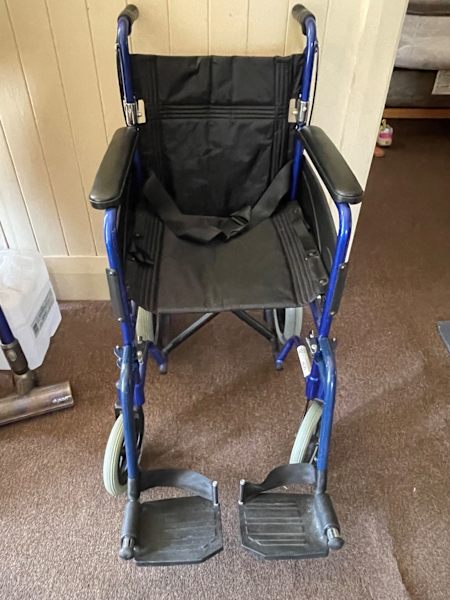 Wheel chair foldable62863370763267112